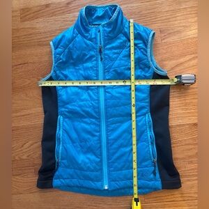 REI women’s small vest turquoise